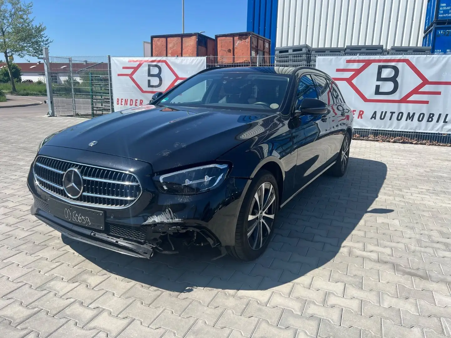 Mercedes-Benz E 300 E -Klasse T-Modell E 300 de Negro - 1