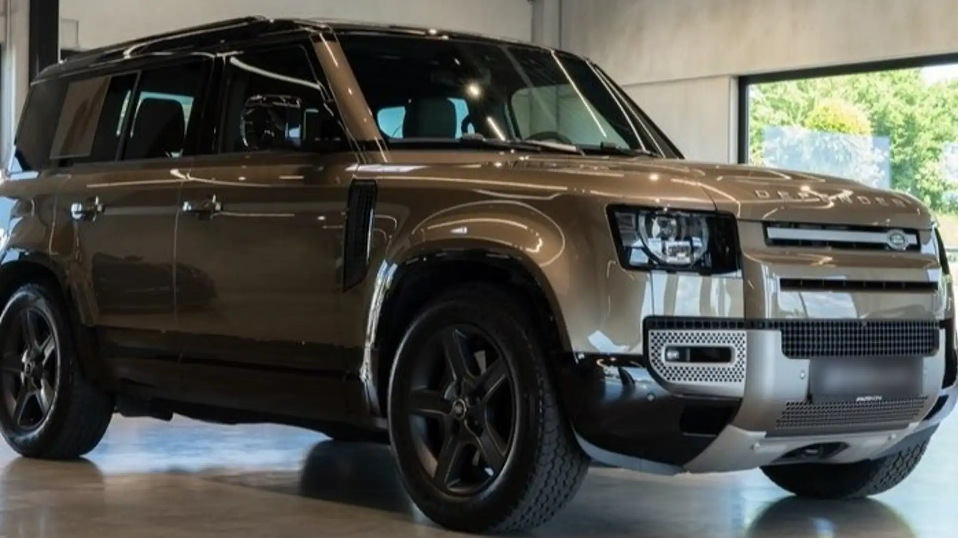 Land Rover Defender 110 5.0 V8 X-Dynamic SE AWD Aut. 425 Verde - 2