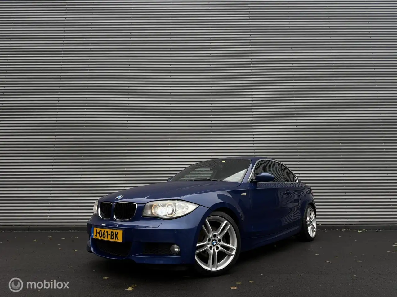 BMW 120