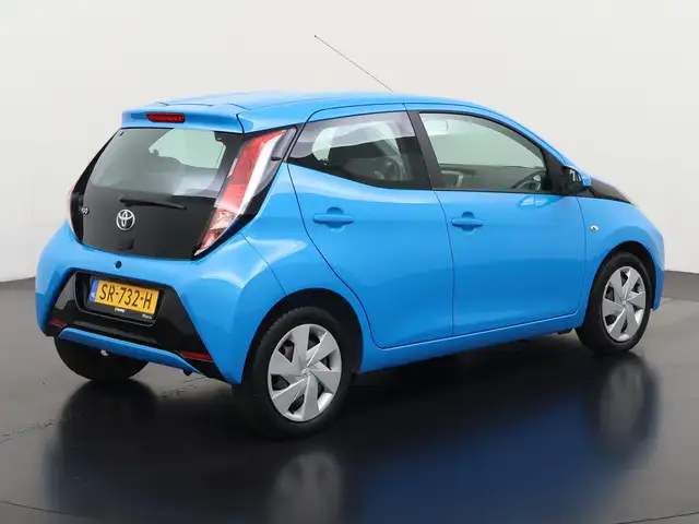 Toyota Aygo view 4