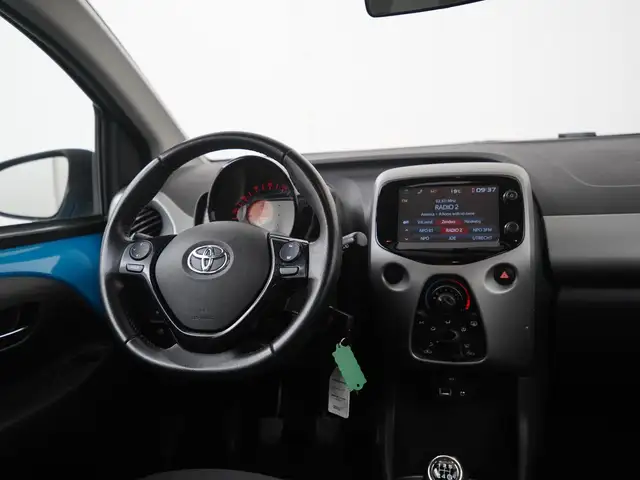 Toyota Aygo view 5