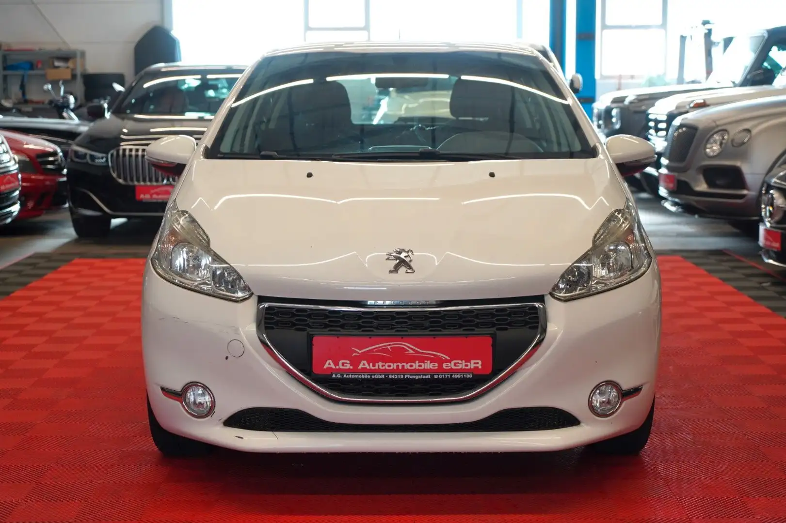 Peugeot 208 1.2 Lim. eVTi Automatik*2.Hand*Tempomat*AC* Weiß - 2