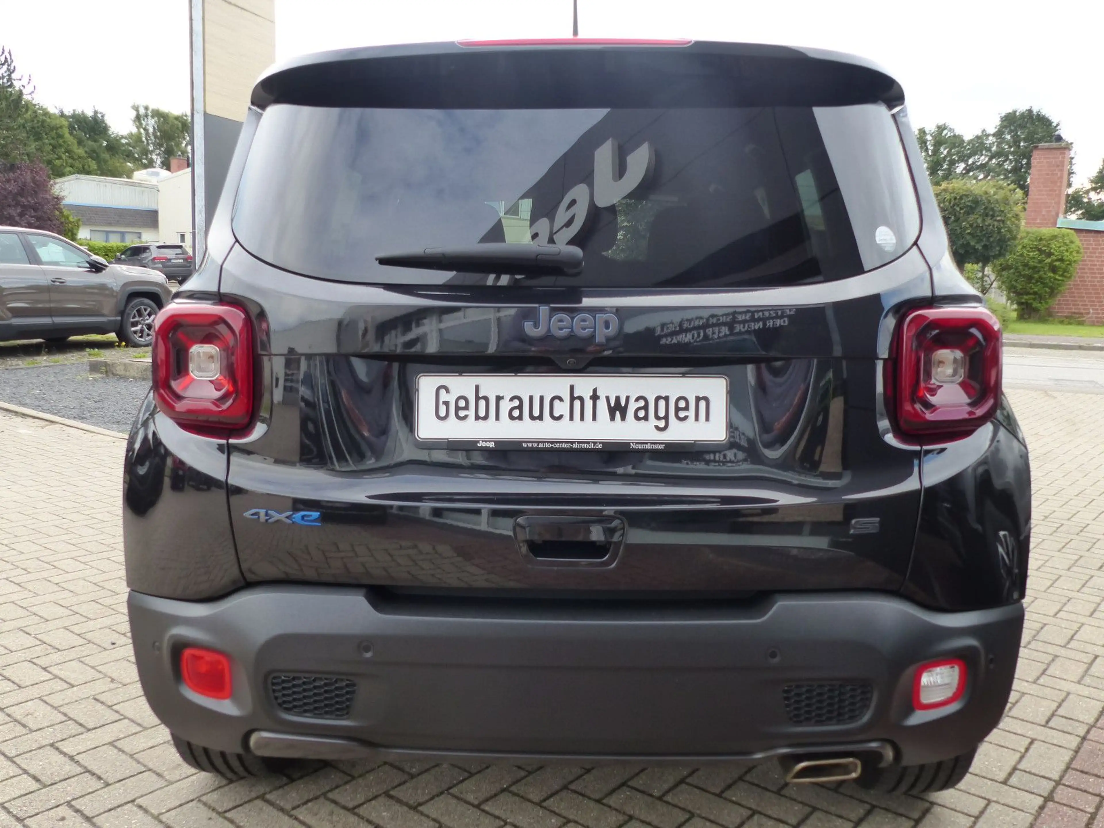 Jeep Renegade S PHEV 4xe LED Navi Allwetter — photo 6