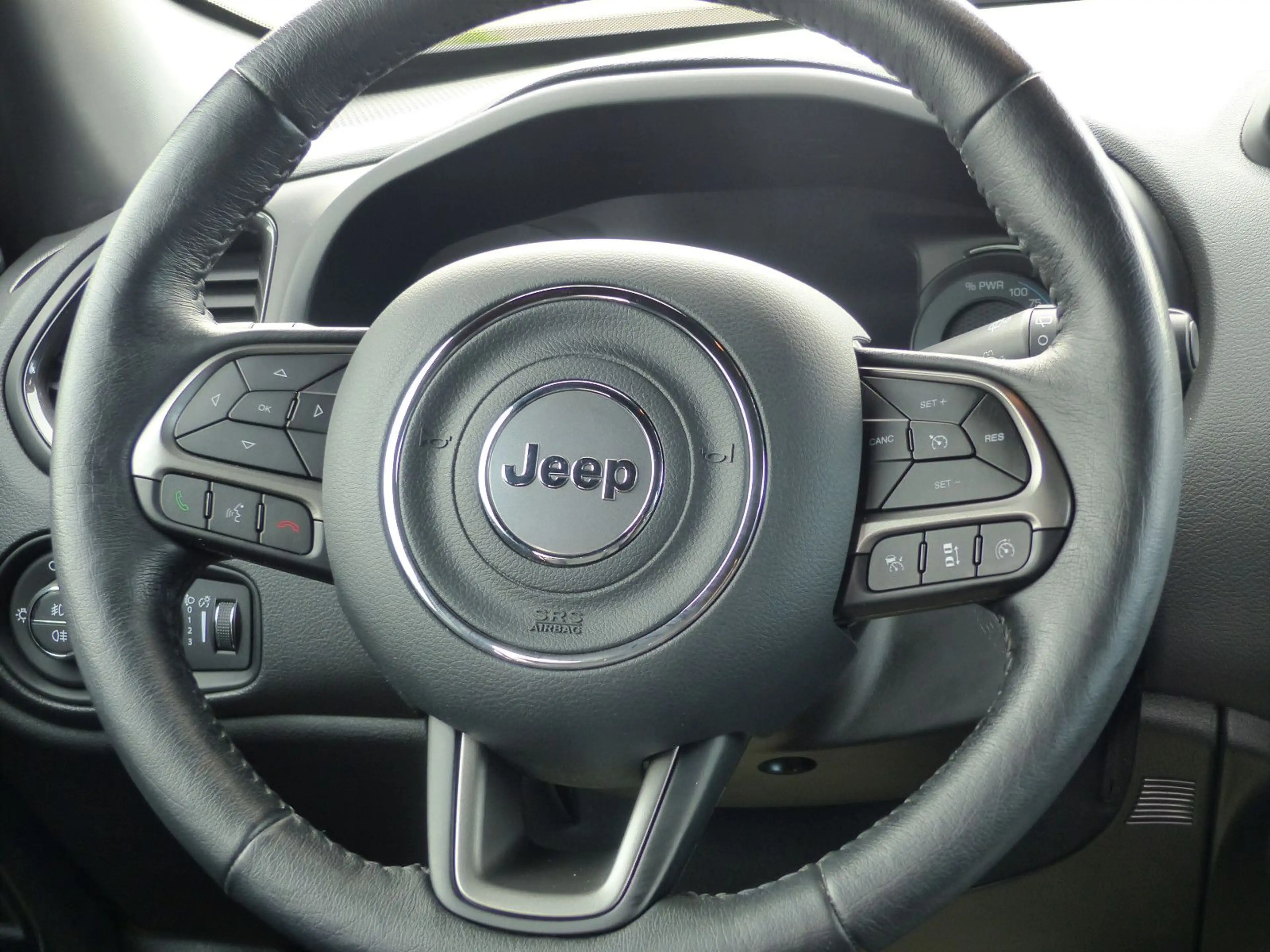 Jeep Renegade S PHEV 4xe LED Navi Allwetter — photo 14
