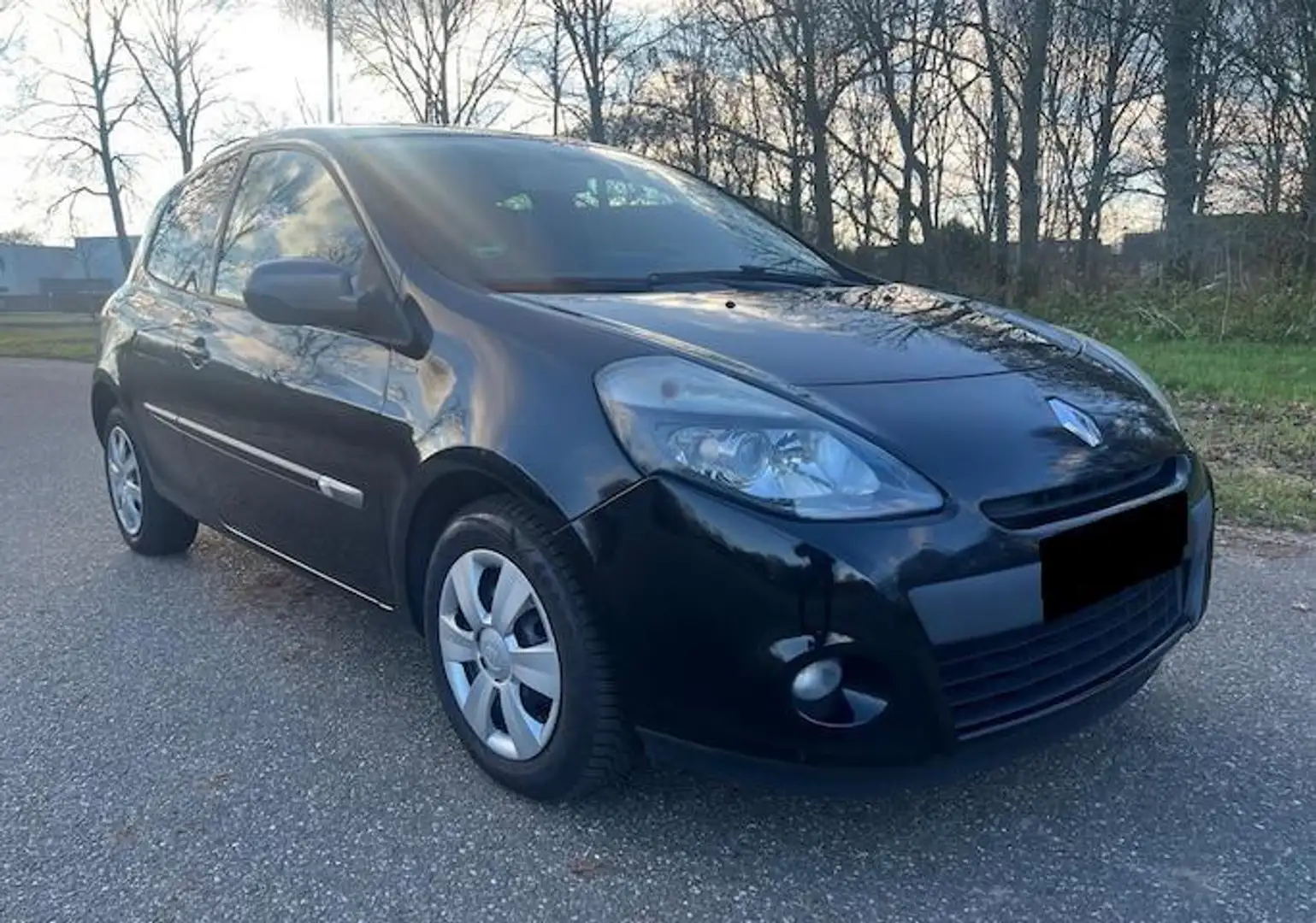 Renault Clio Clio III dCi 90 eco2 Night - 1