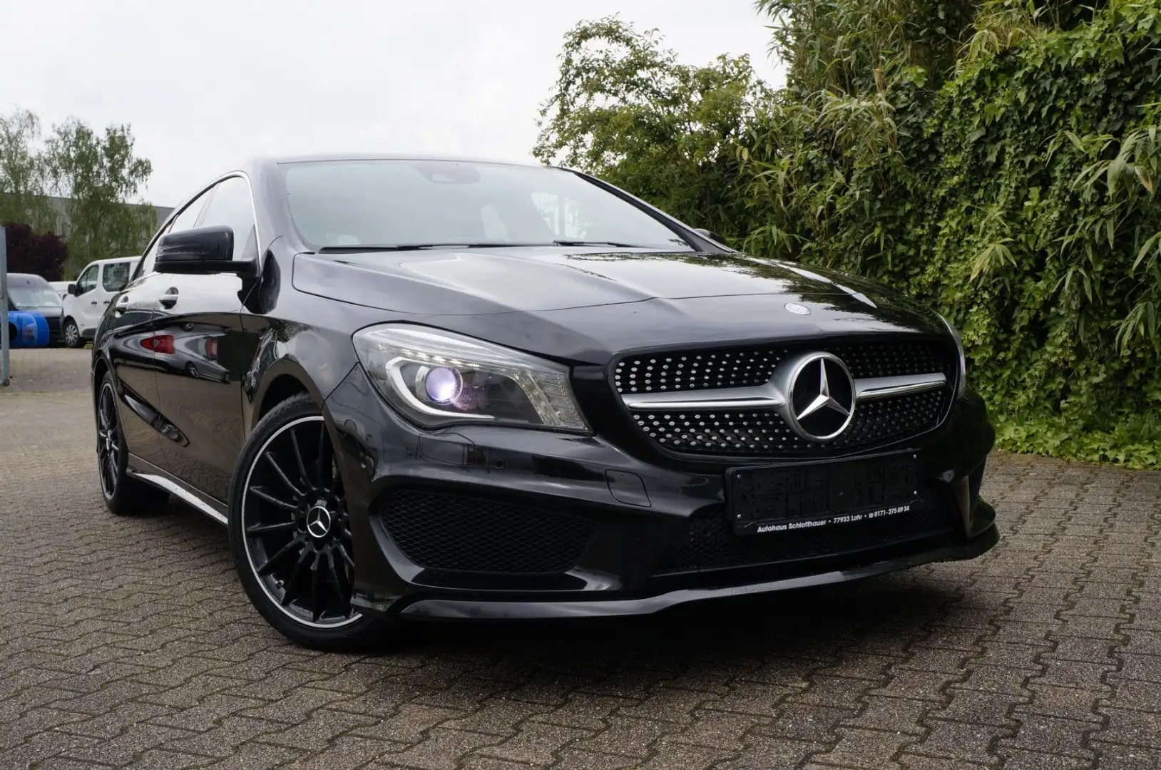 Mercedes-Benz CLA 250 Shooting Brake CLA 250 AMG Harman PDC Bi-Xenon Fekete - 1