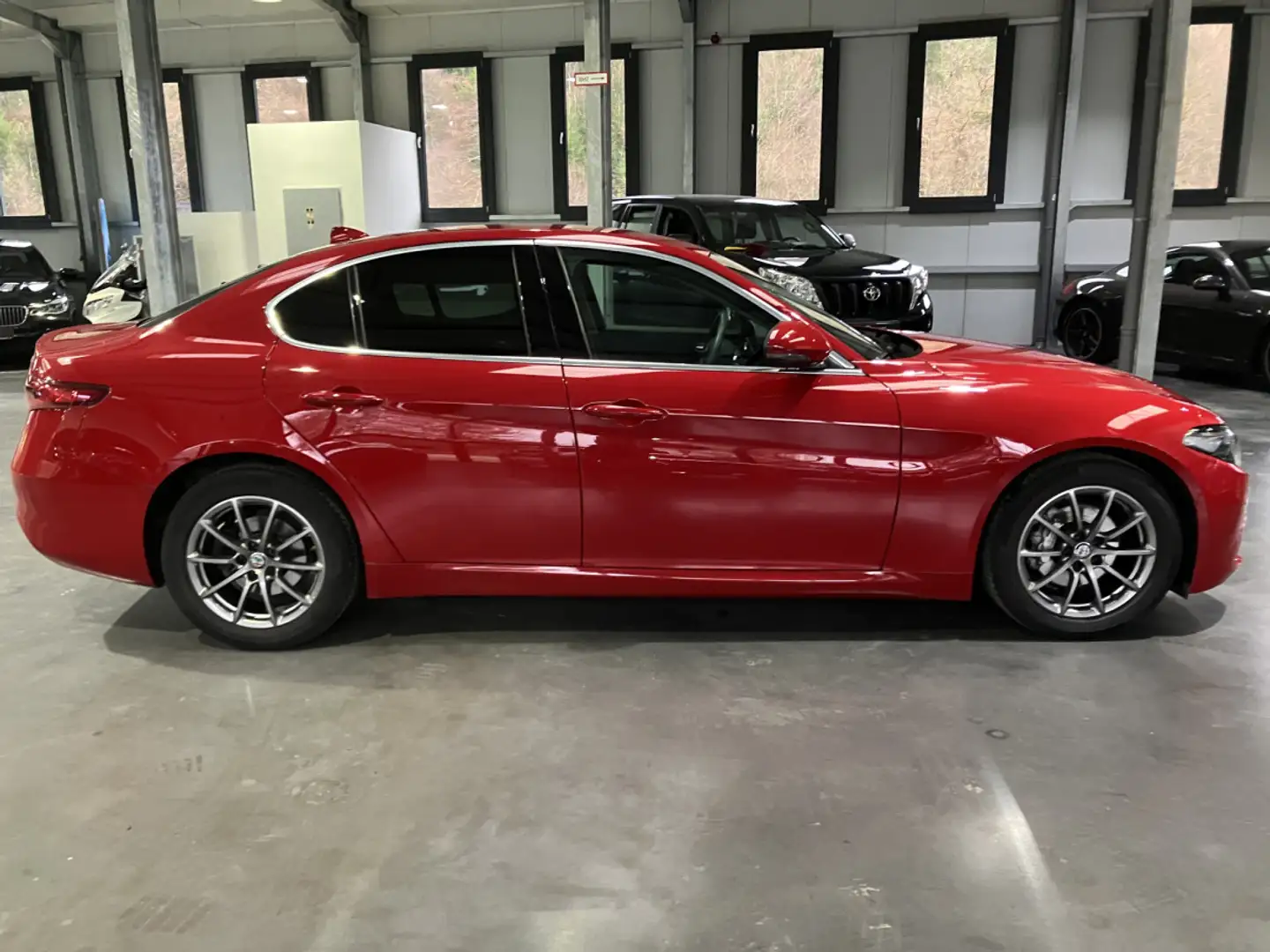 Alfa Romeo Giulia 2.0 Turbo 200 HP Auto Rosso - 2