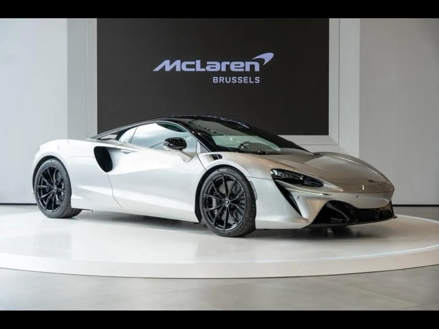 McLaren Artura 2 years of McLaren Warranty included Gris - 1