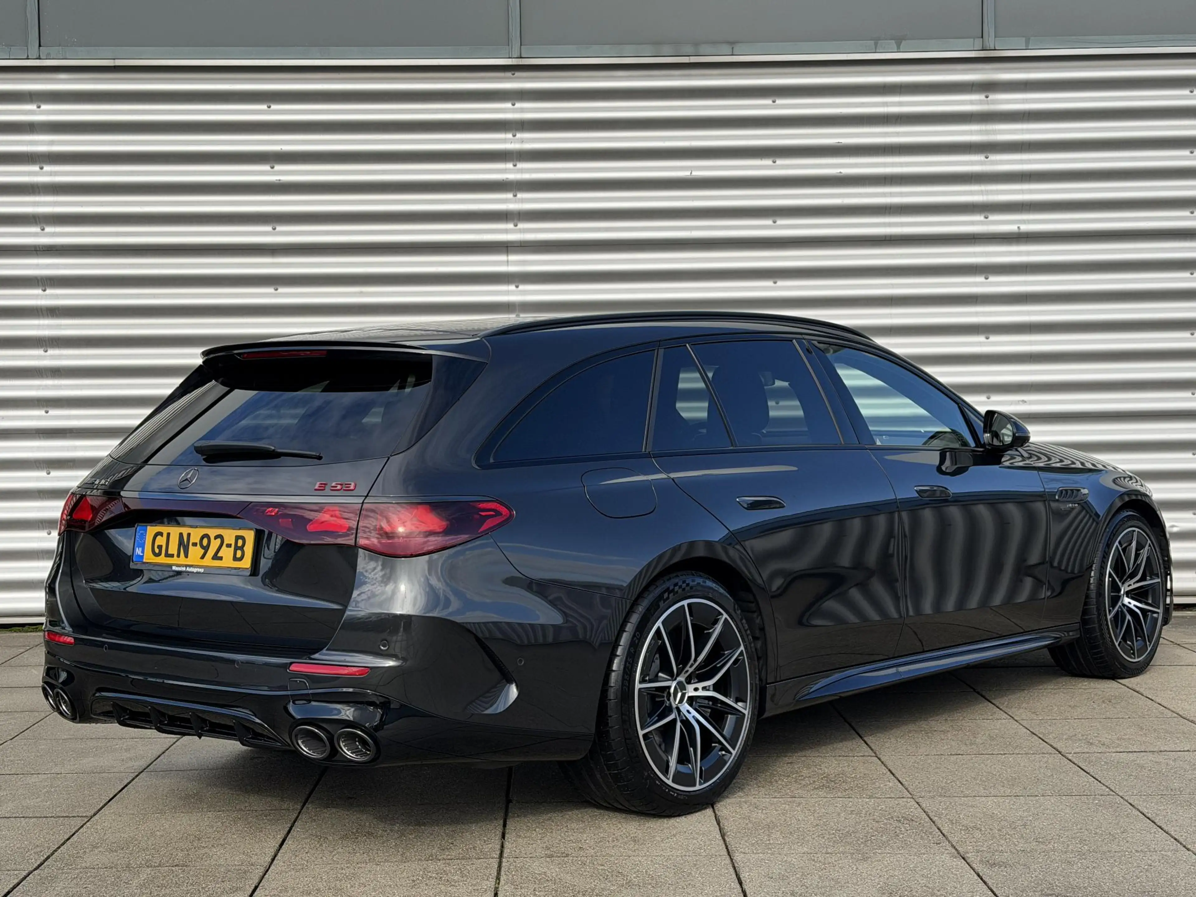 Mercedes-Benz E 53 AMG Estate 4MATIC+ Night Edition Burmester | Panorama — photo 4