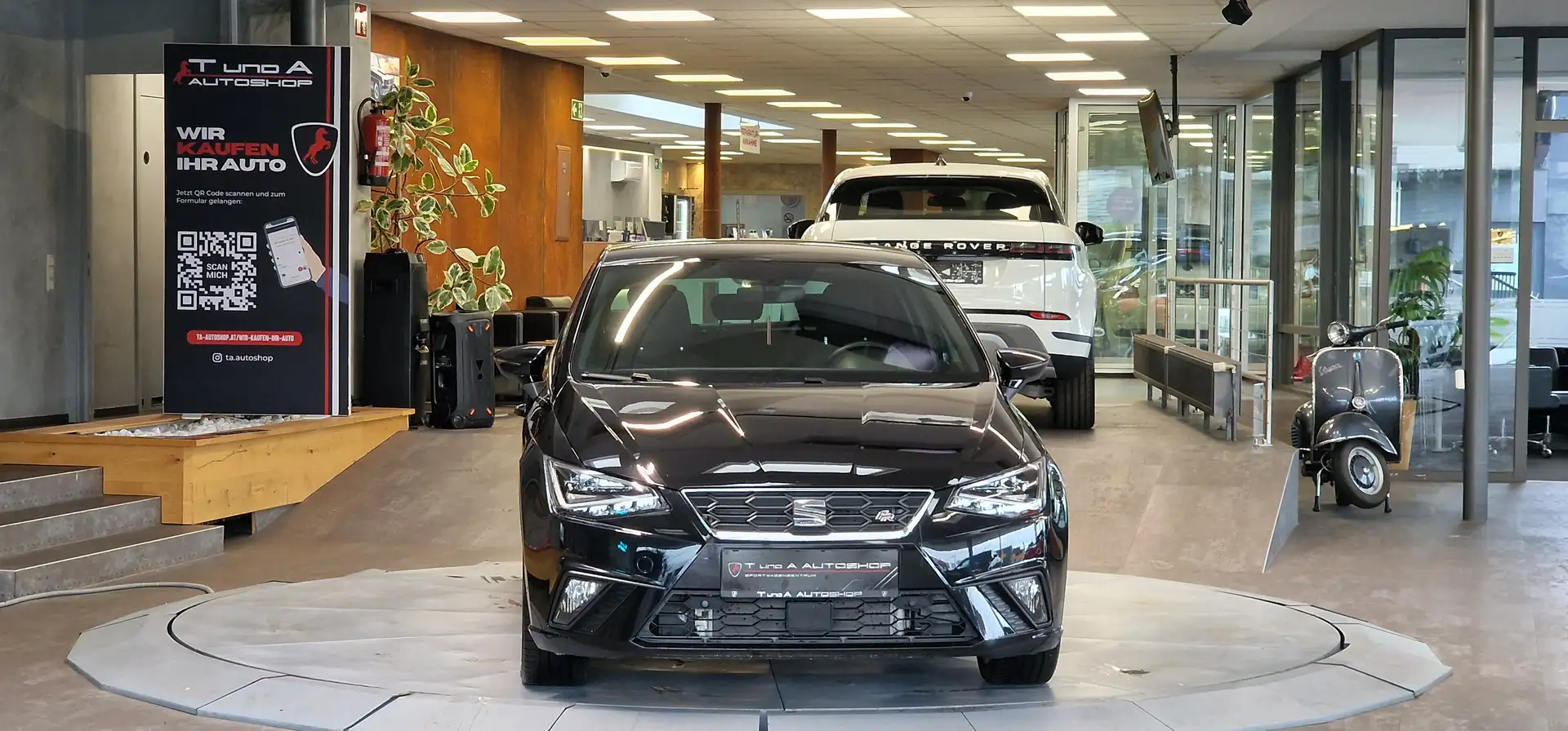 SEAT Ibiza 1.0 TSI FR *Kamera*Winter-Paket*17Zoll*LED* Schwarz - 2