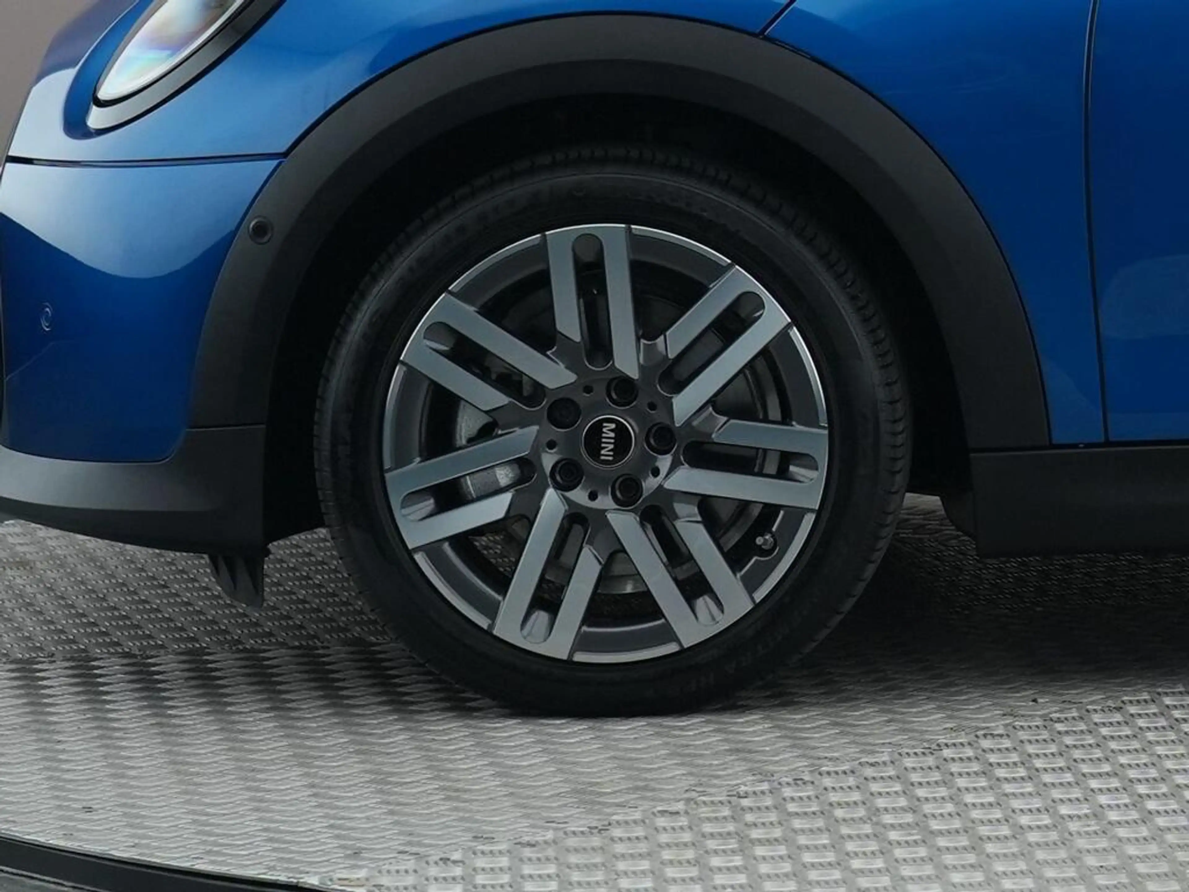 MINI Cooper C Cabrio 2.0 Classic L — photo 14
