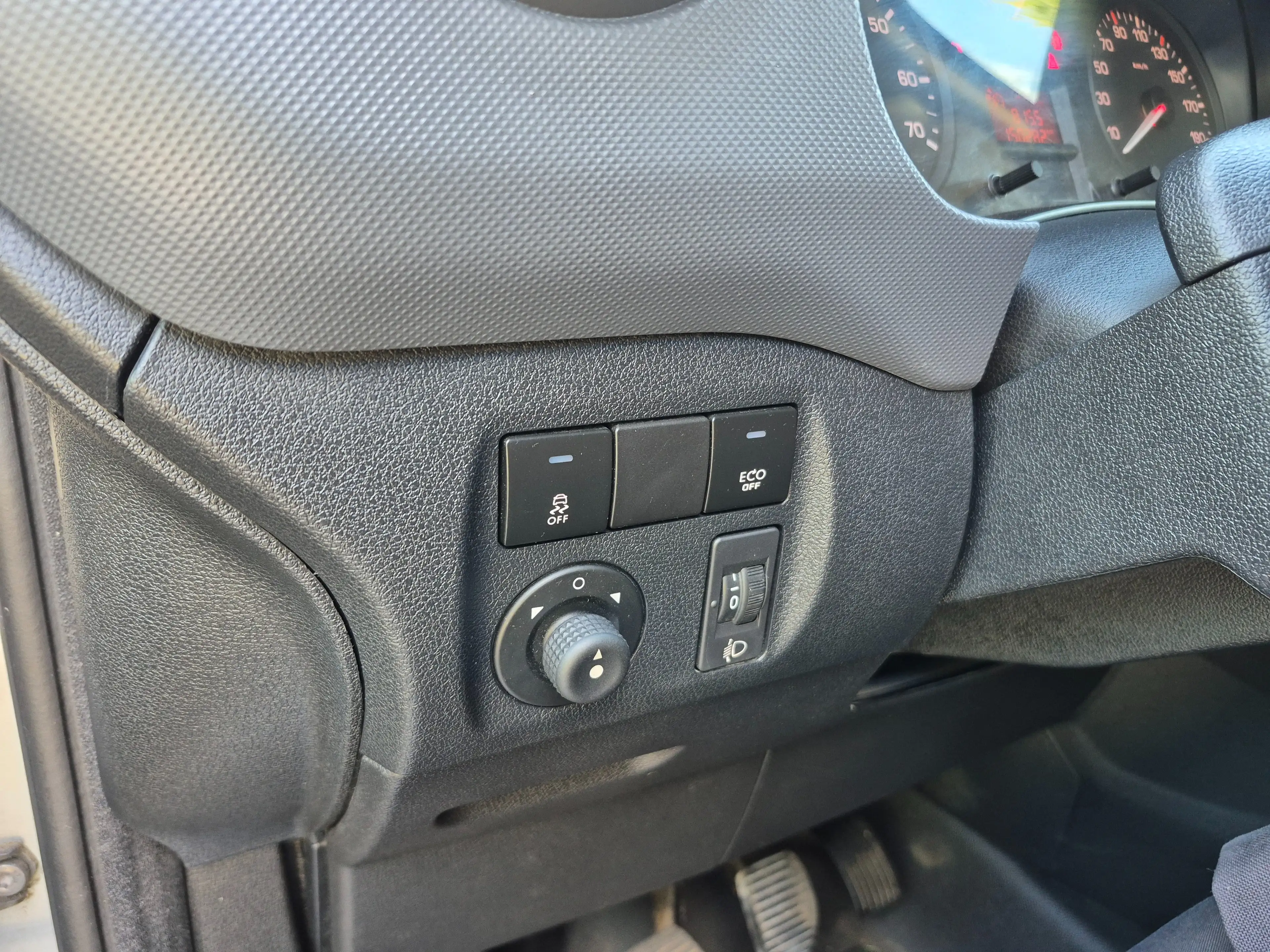 Peugeot Partner 120 1.6 BlueHDi L1XR — photo 15