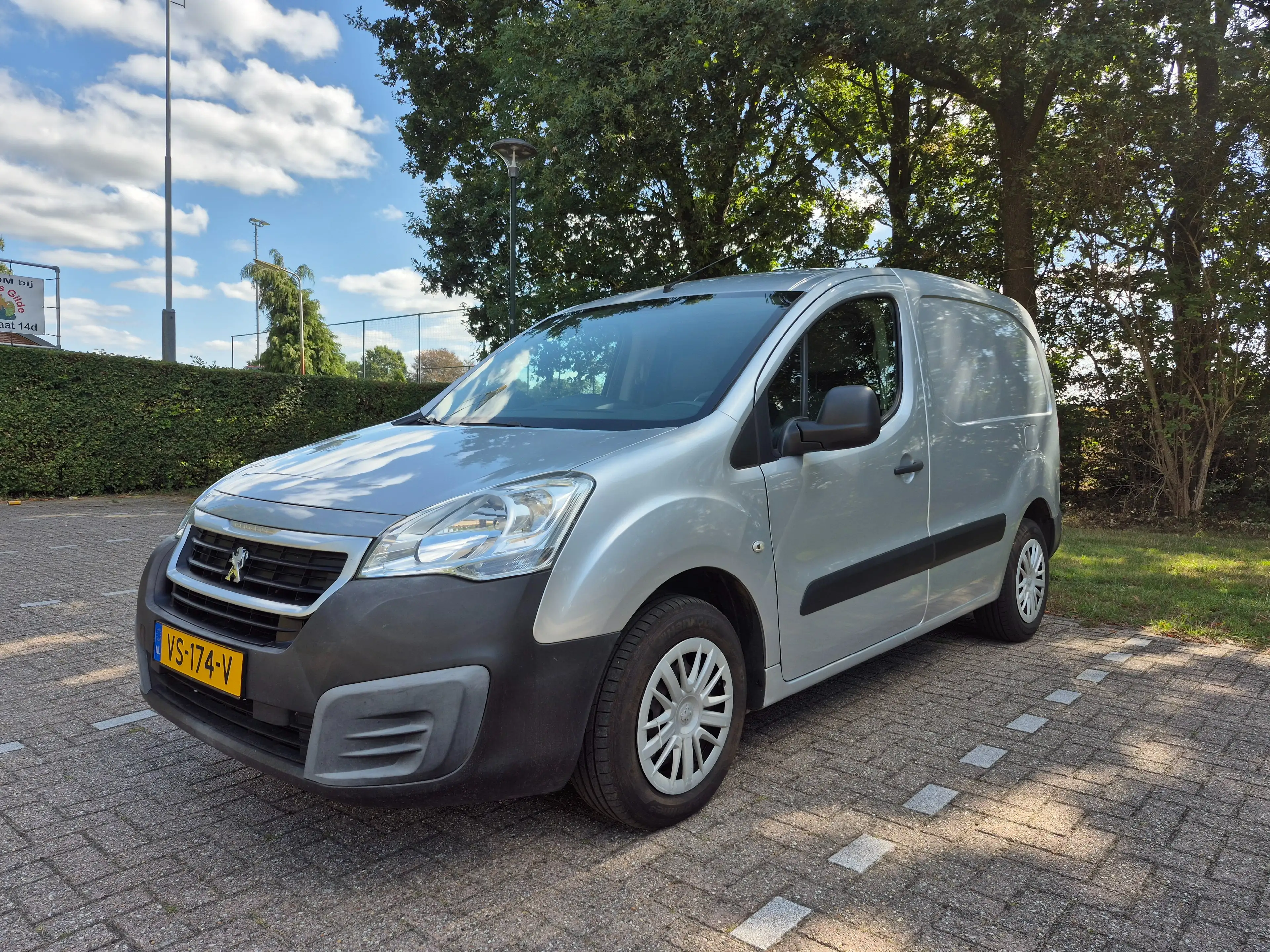Peugeot Partner 120 1.6 BlueHDi L1XR
