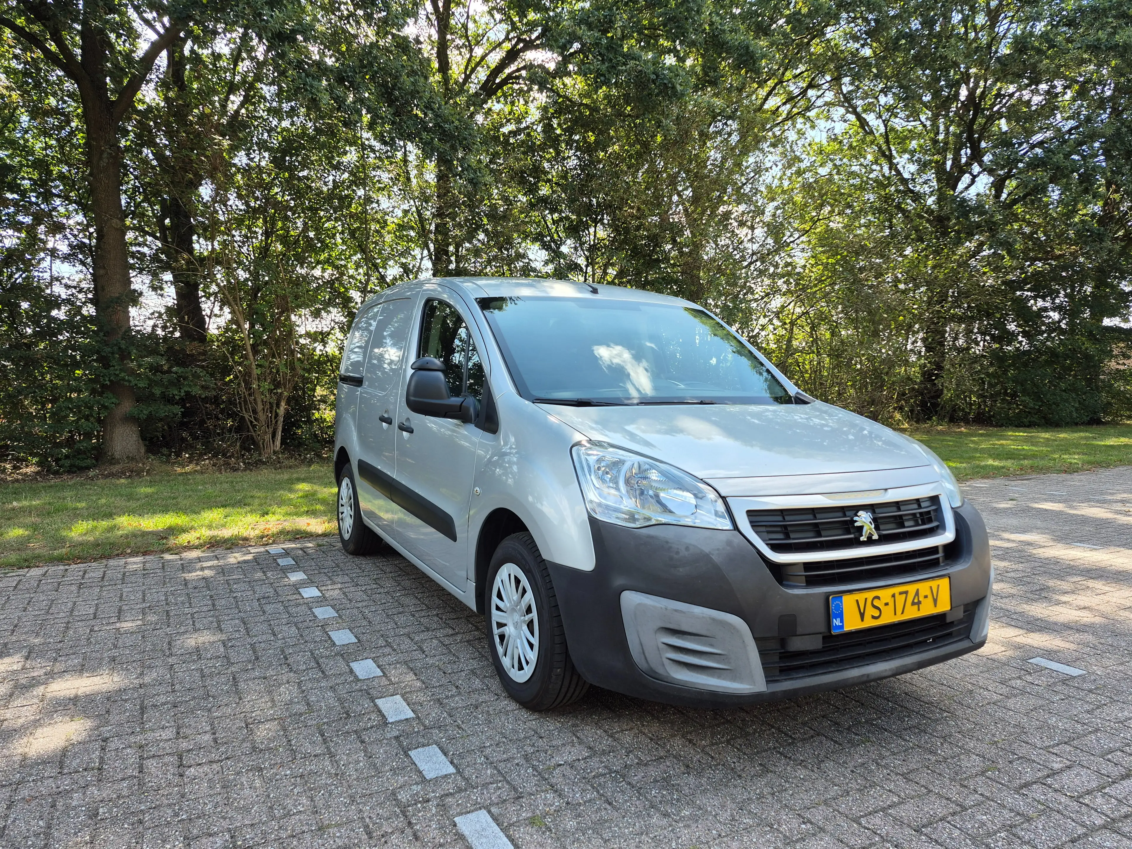 Peugeot Partner 120 1.6 BlueHDi L1XR — photo 6