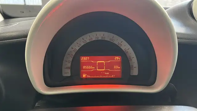 Smart Fortwo view 12
