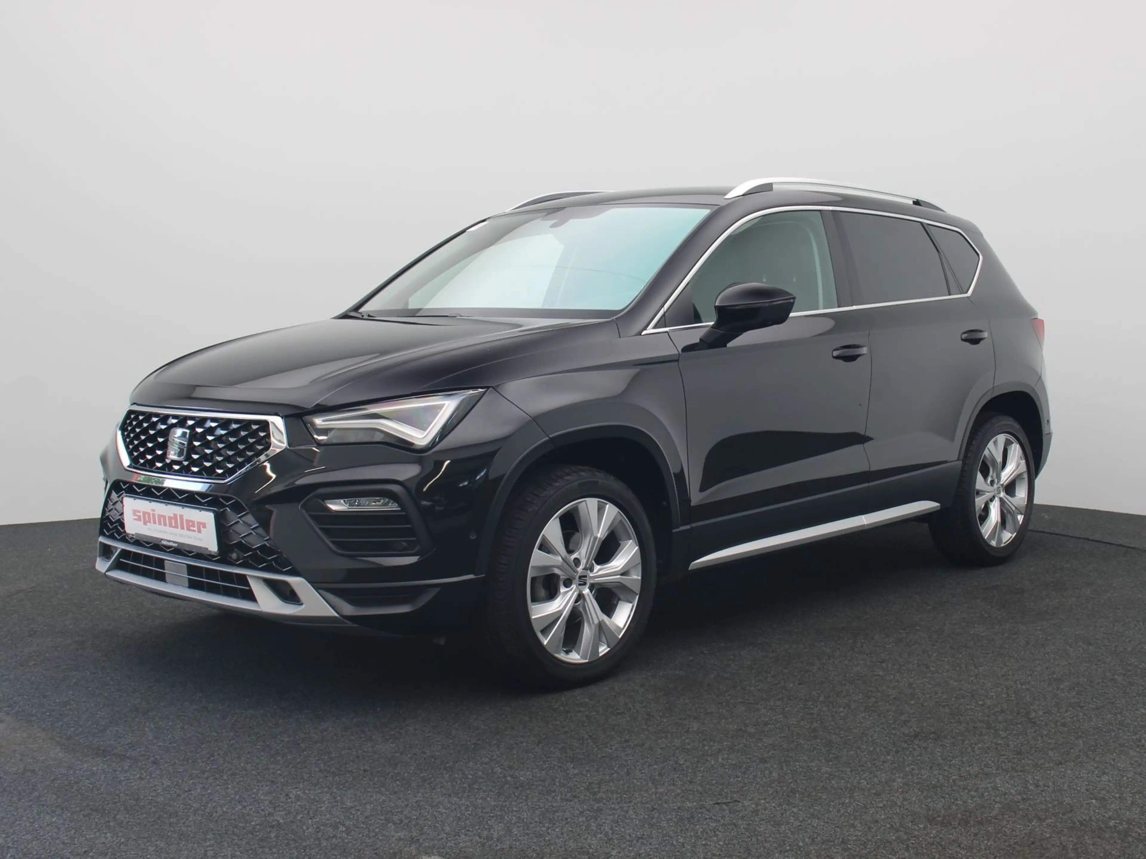 SEAT Ateca Xperience 1.5 TSI DSG / FullLink, AHK, LED — photo 2