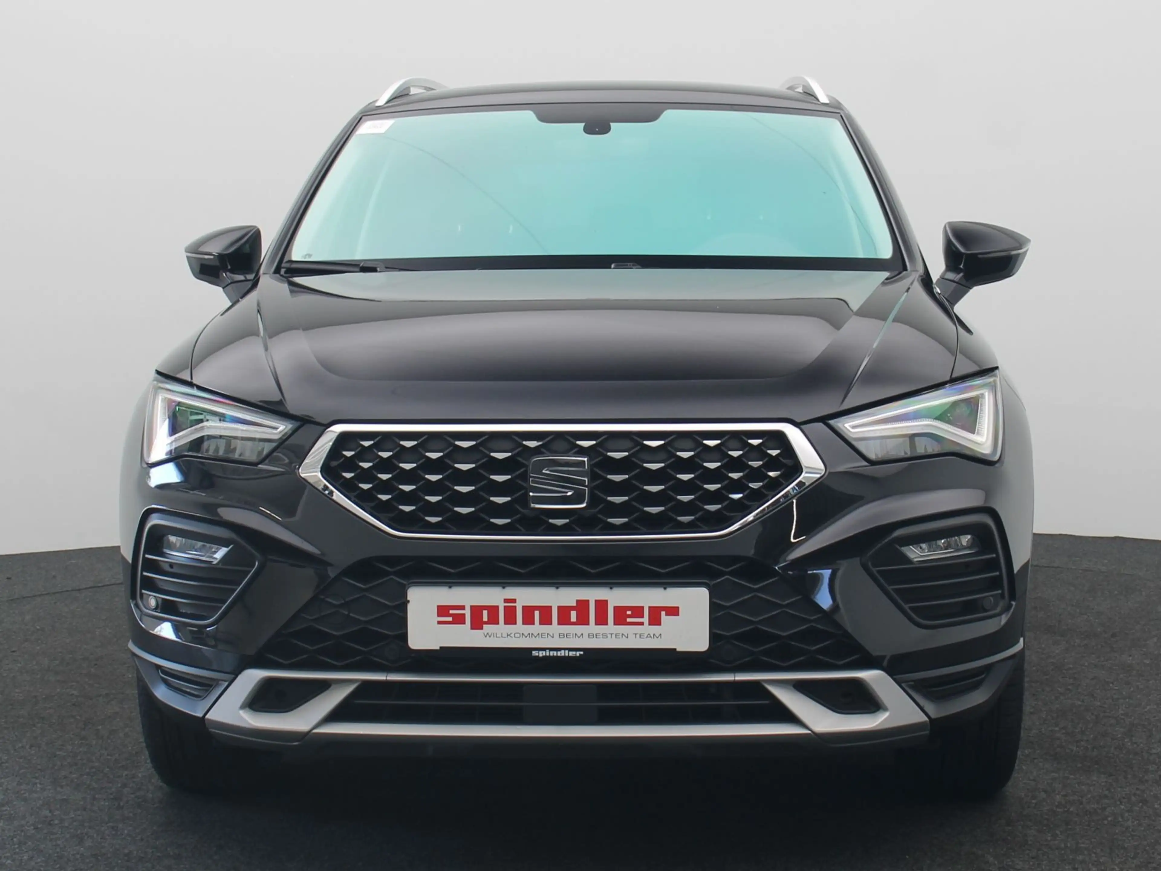 SEAT Ateca Xperience 1.5 TSI DSG / FullLink, AHK, LED — photo 3