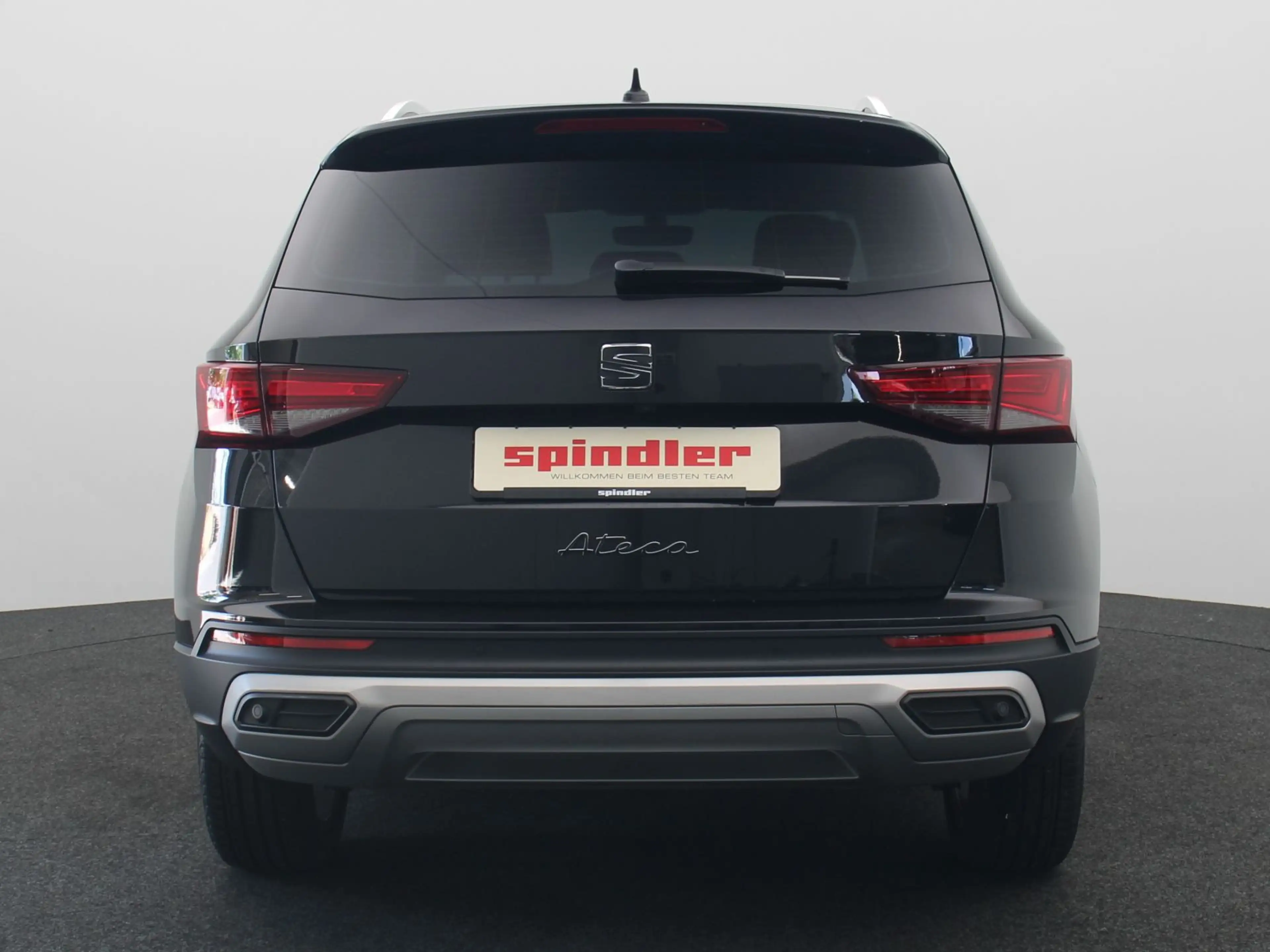SEAT Ateca Xperience 1.5 TSI DSG / FullLink, AHK, LED — photo 8