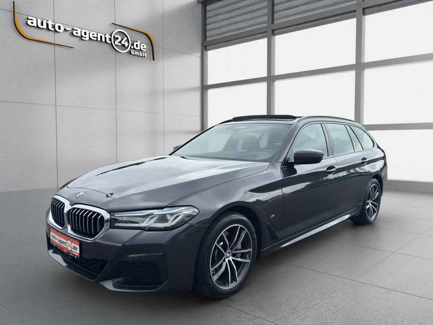 BMW 530 i xD M-Sport /Laser/Pano/AHK/Sitzlüft./ACC/Memo Grau - 2