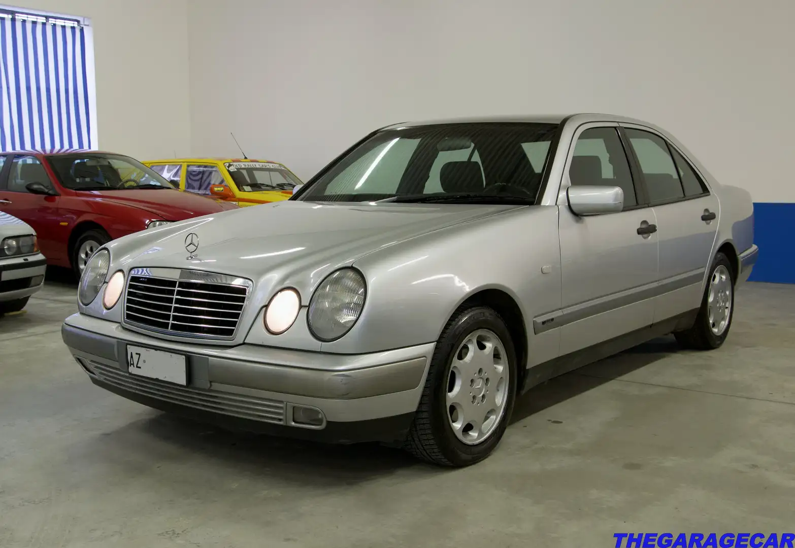 Mercedes-Benz E 280 V6 Classic gpl (asi) Argento - 2