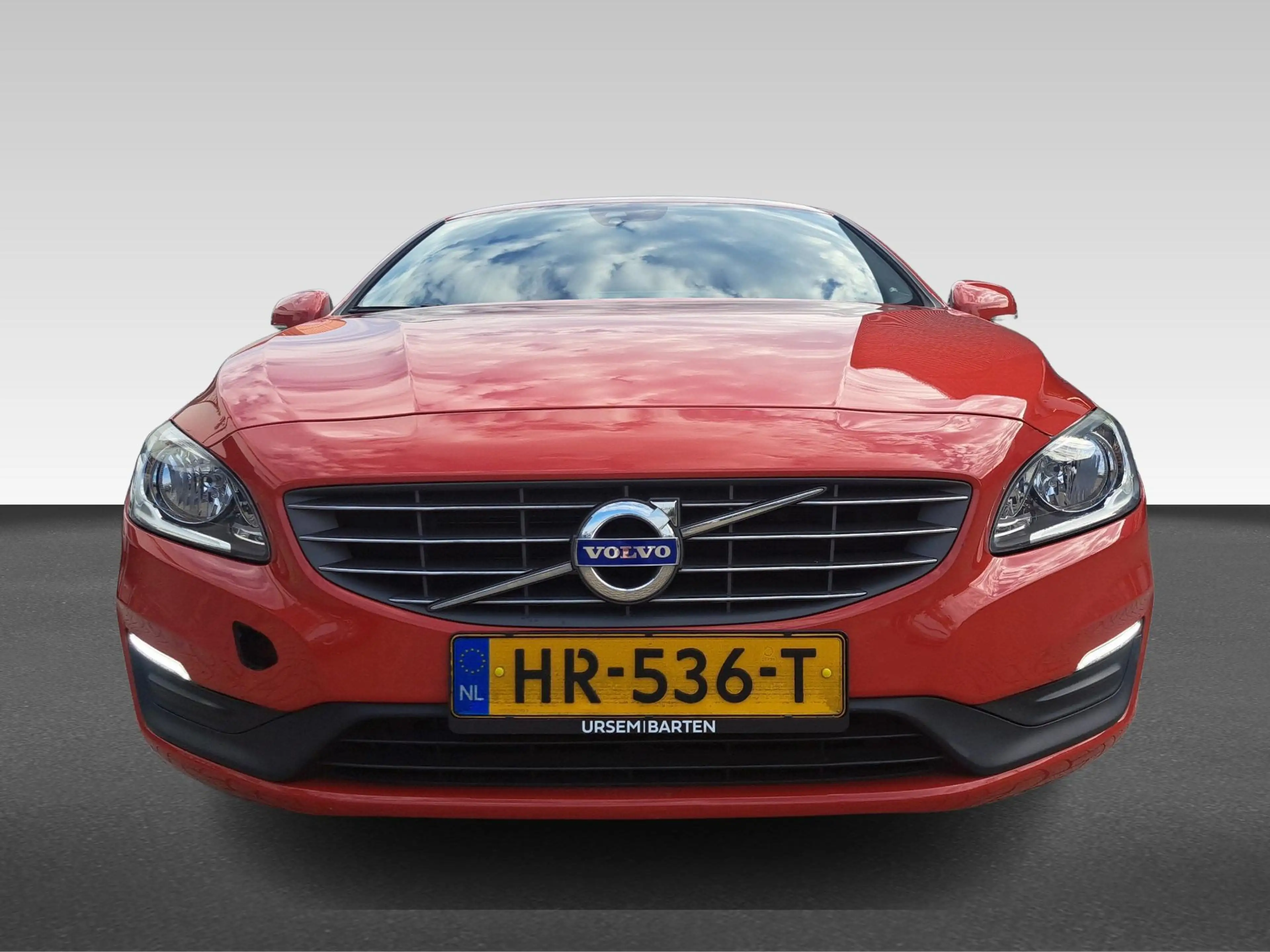 Volvo V60 plug in hybrid — photo 7