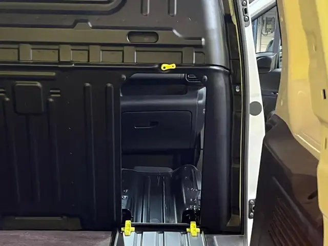 Fiat Doblo view 11