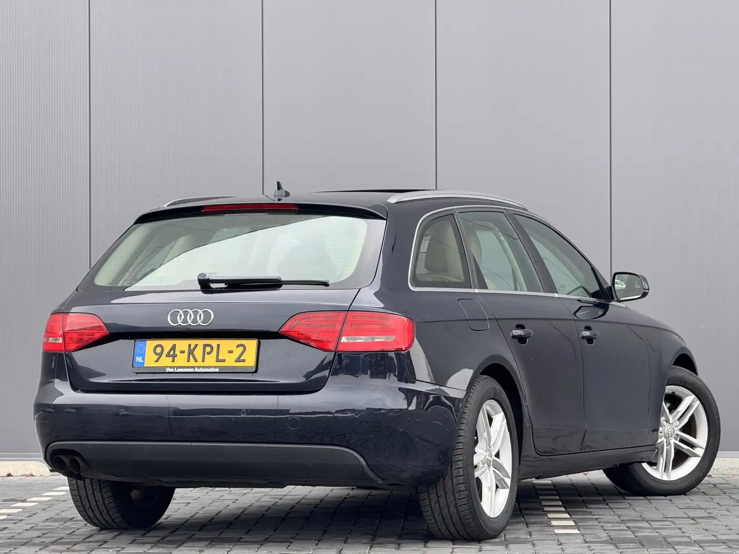 Audi A4 Avant 1.8 TFSI Pro Line Business | Automaat | Leer Blauw - 2