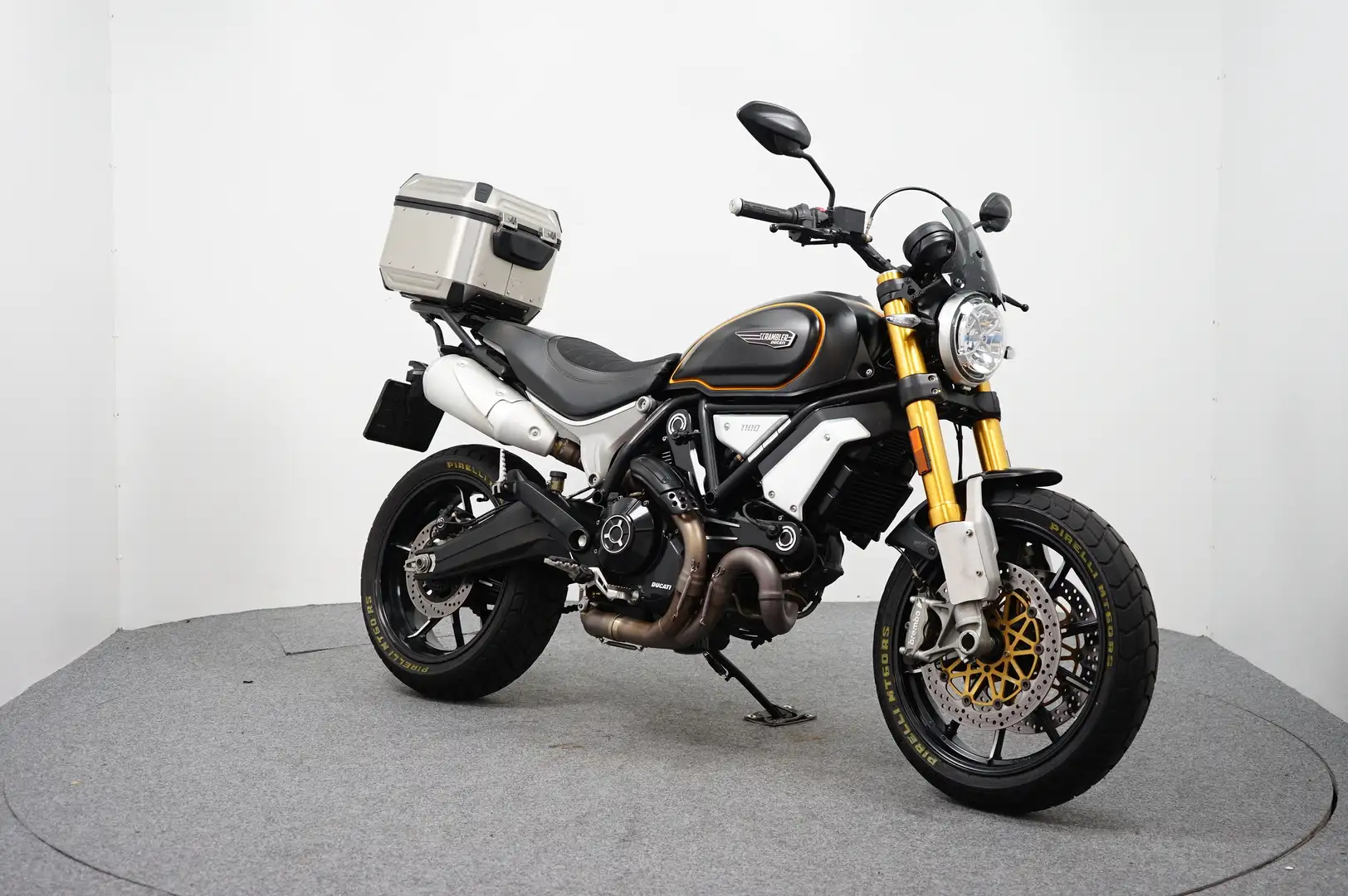 Ducati Scrambler 1100 Geel - 2