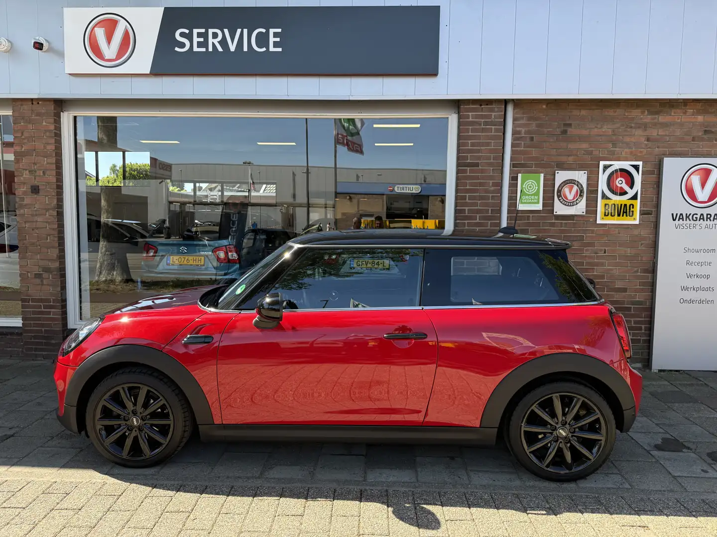 MINI Cooper Mini 1.5 Chili | navigatie | cruise control | lich Rouge - 2