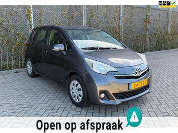 1.3 VVT-i Aspiration Automaat|Camera|Trekhaak