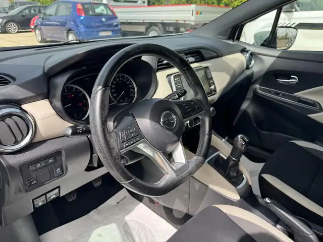 Nissan Micra view 5