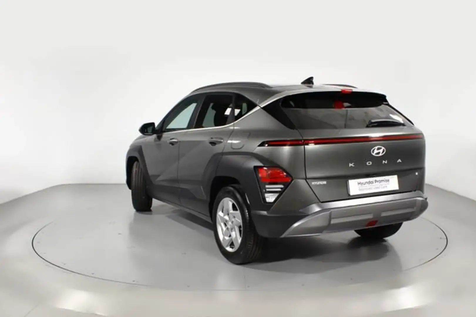 Hyundai KONA 1.0 TGDI Tecno 4x2 Gris - 2