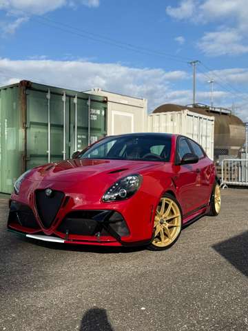 Imagine Alfa Romeo Giulietta Giulietta 1.4 Turbo mit 350ps