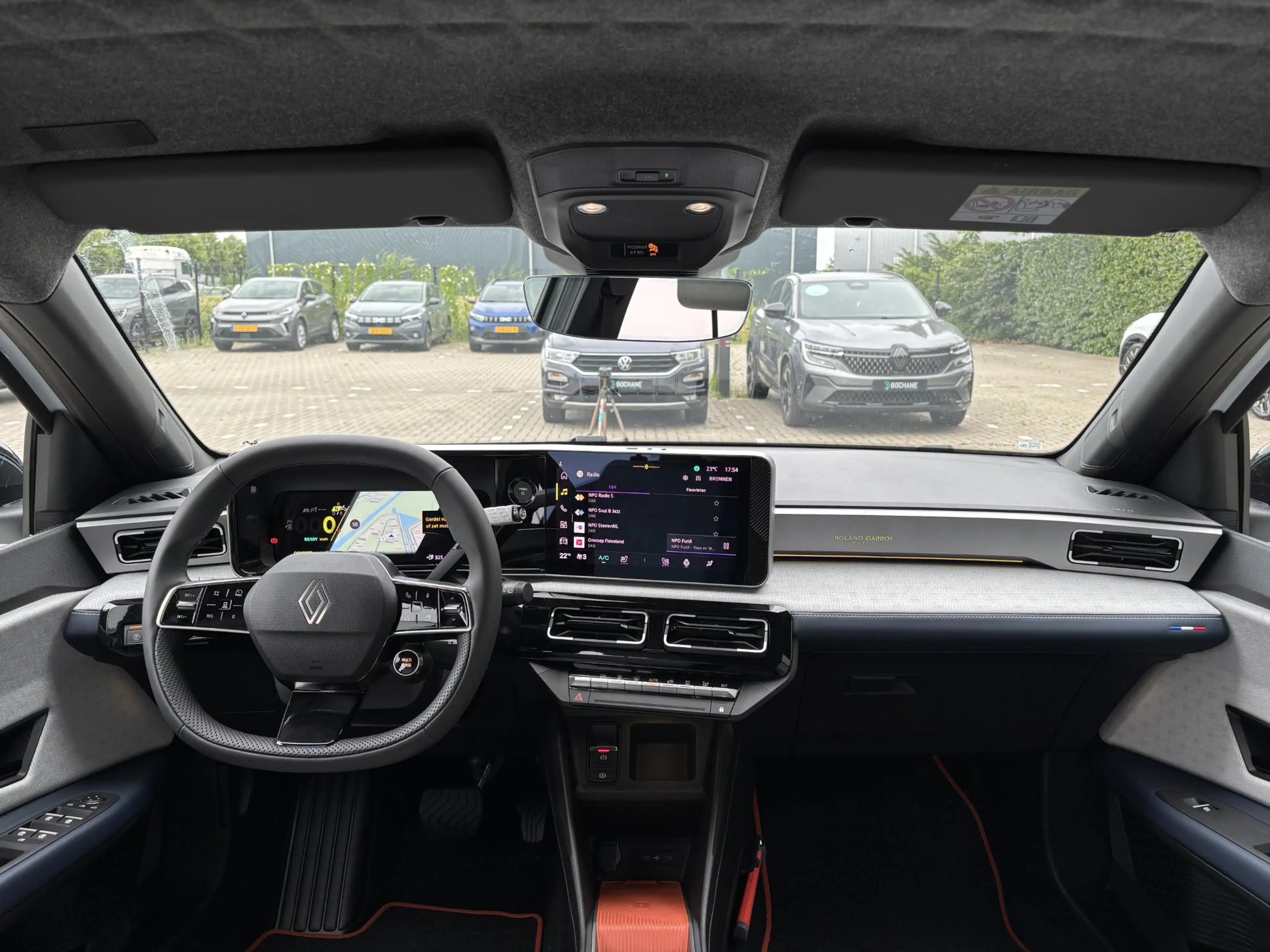 Renault R 5 comfort range Roland-Garros 52 kWh Warmtepomp - Go — photo 3