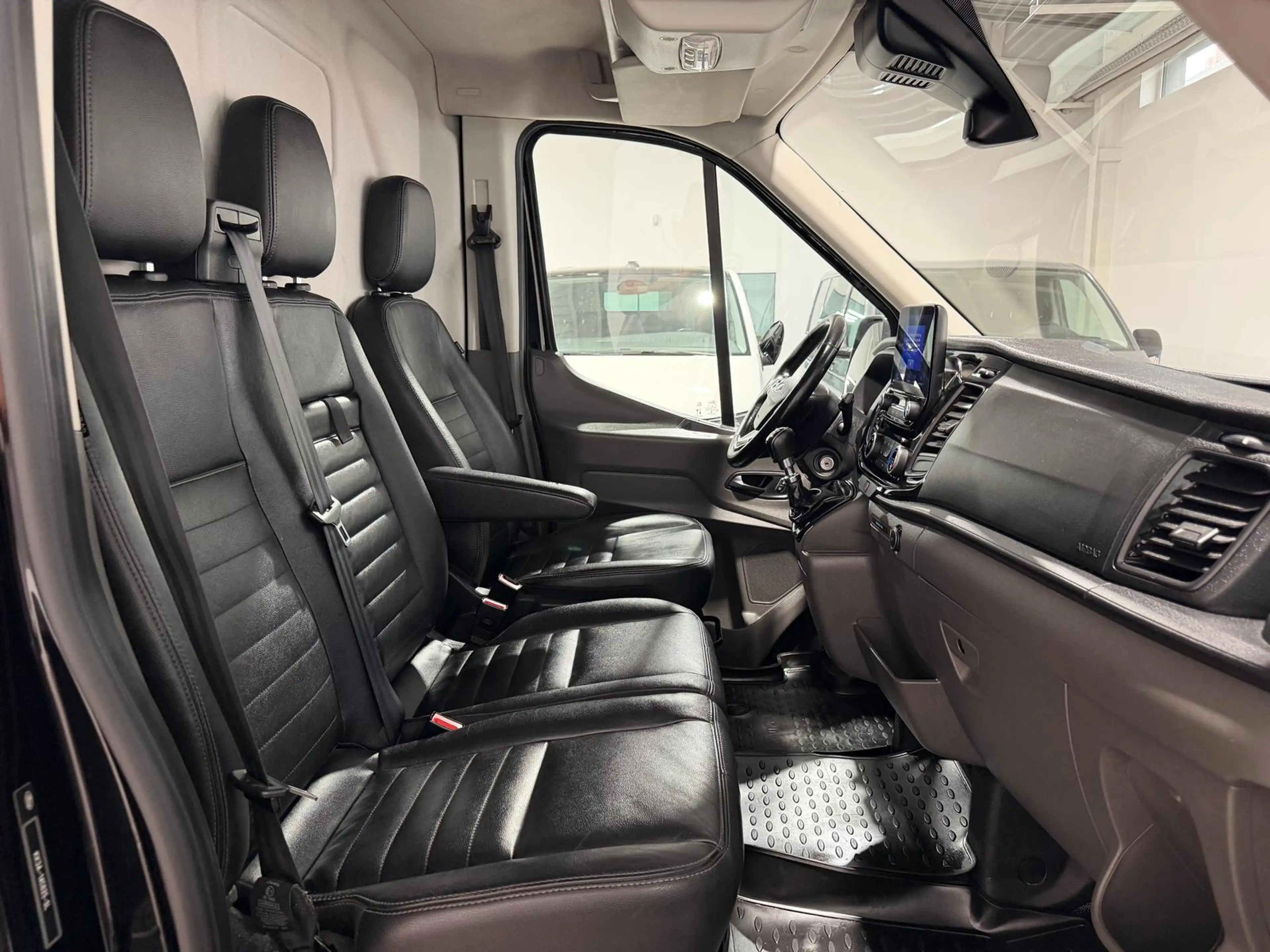 Ford Transit 350 Kasten,Trail,4x4,L2H2,LED,Garantie — photo 11