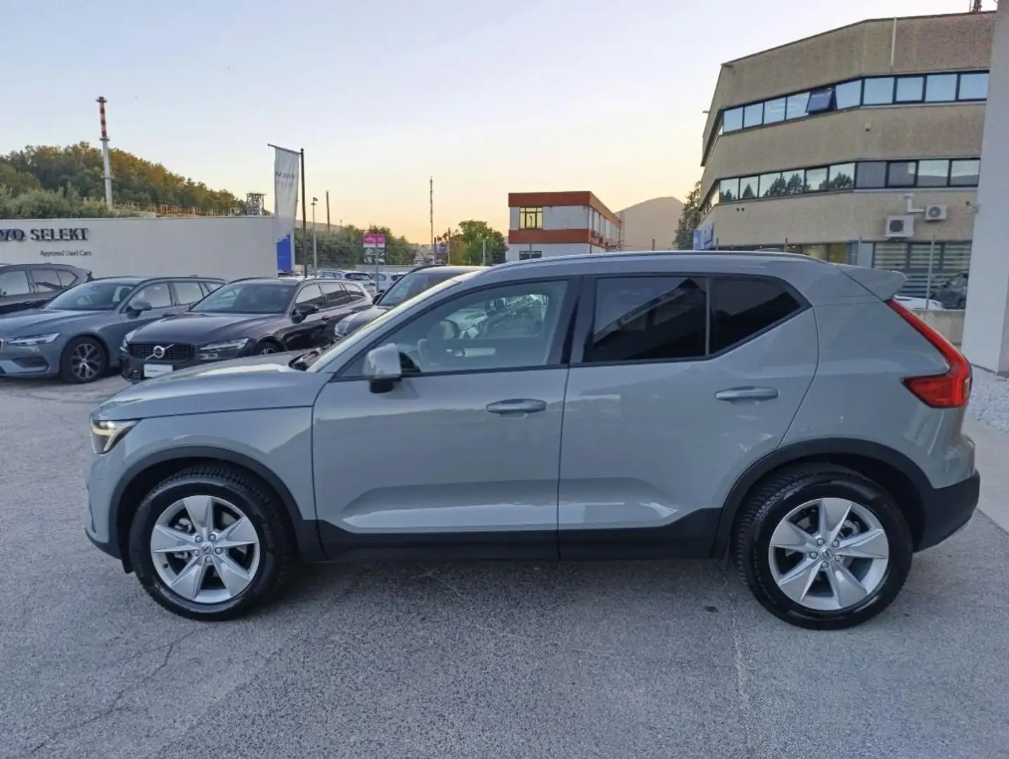 Volvo XC40 Grigio - 1