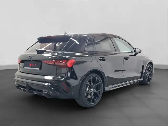 Audi RS3 view 3