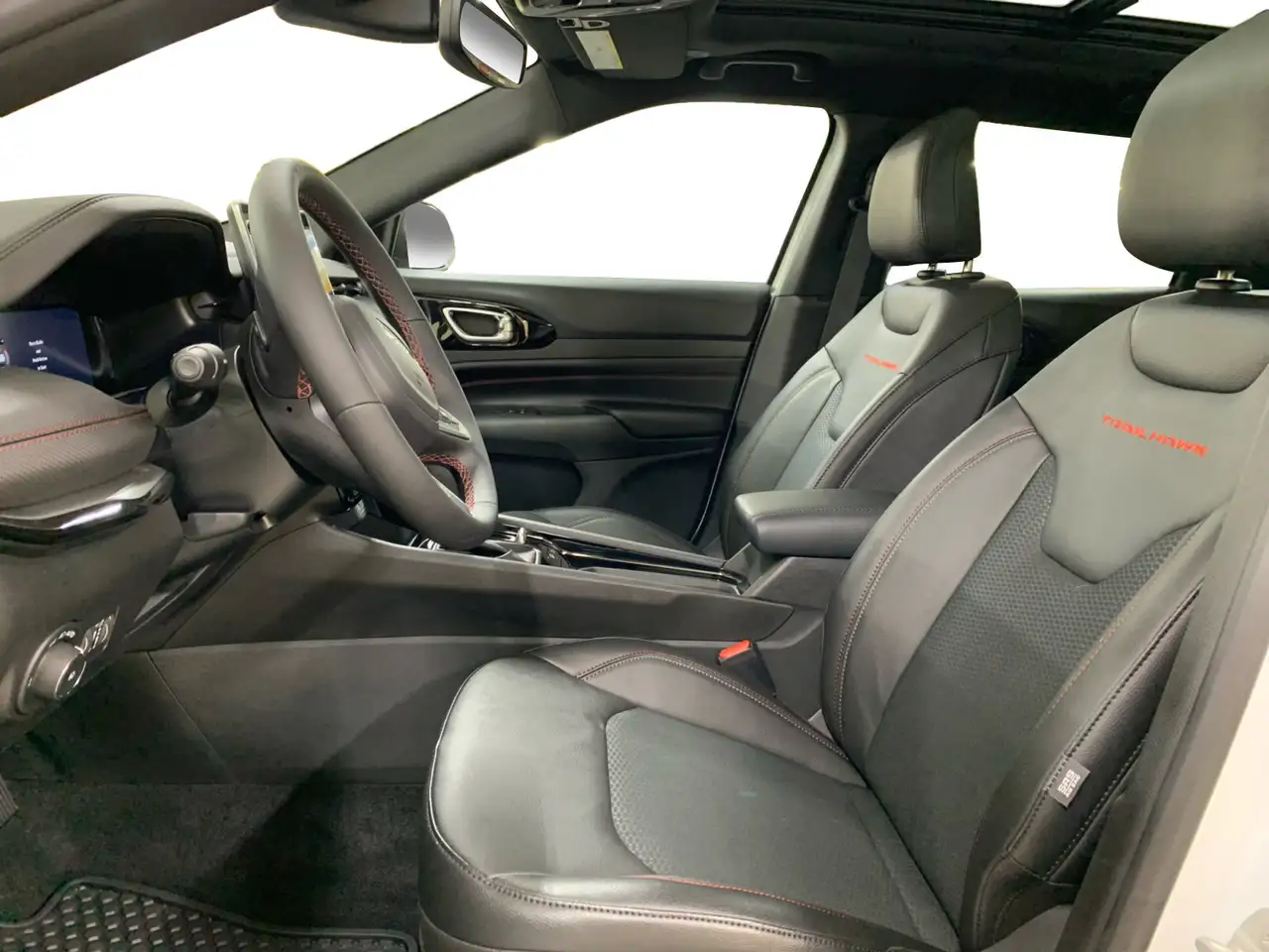 Jeep Compass photo Jeep Compass