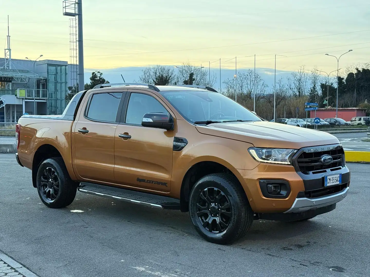 Ford Ranger 2.0 ECOBLUE aut. 213 CV DC Wildtrak 5 posti Orange - 2