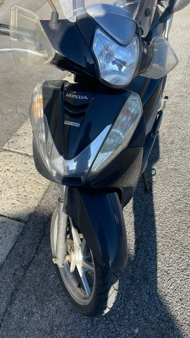 Honda SH 300 - 2