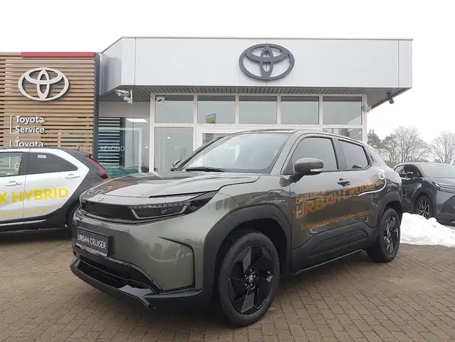 Toyota Urban Cruiser BEV  61kWh  - Teamplayer -  *NEUHEIT*