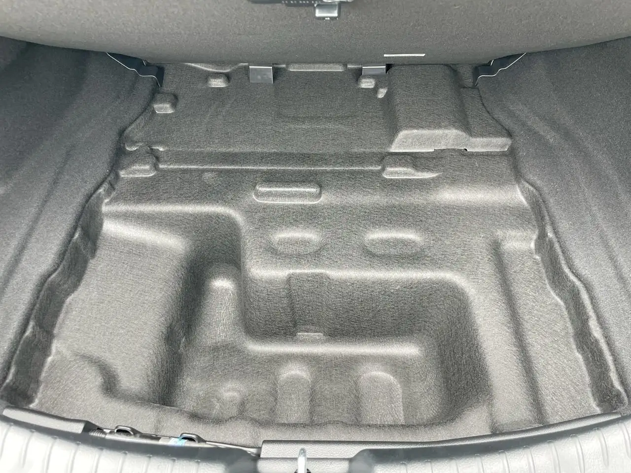 Mercedes-Benz CLE снимка Mercedes-Benz CLE