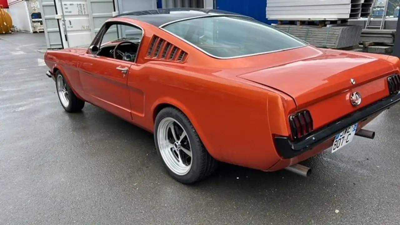 Ford Mustang fastback, foto 8