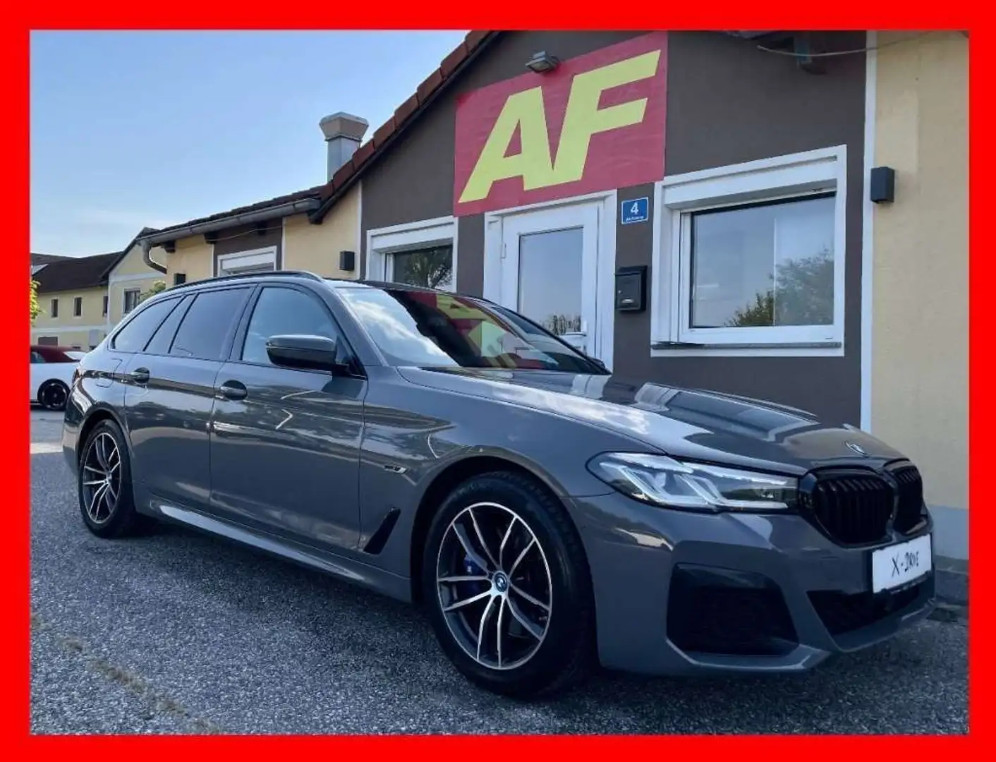 BMW 530 e xDrive Touring Aut. | M-PAKET | HEAD-UP |... Grau - 1