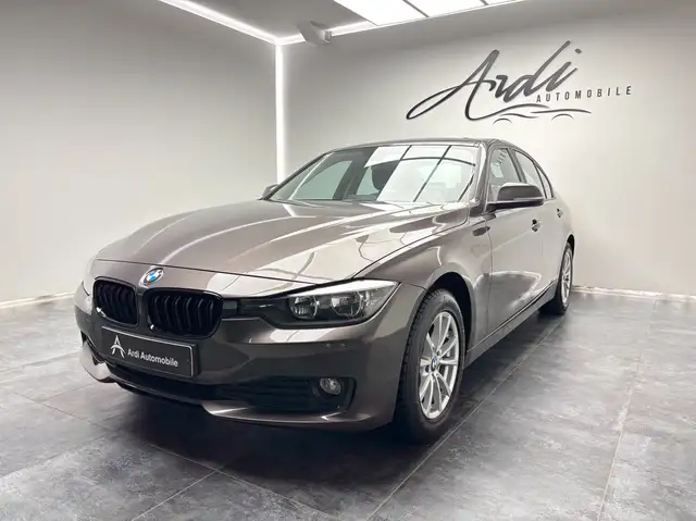 BMW 316 i *CRUISE CONTROL*CUIR*1ER PROPRIETAIRE*GARANTIE*