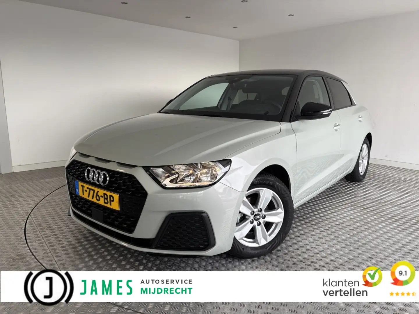 Audi A1 Sportback 25 TFSI 5-deurs Pro Line Apple/Android, Grau - 1