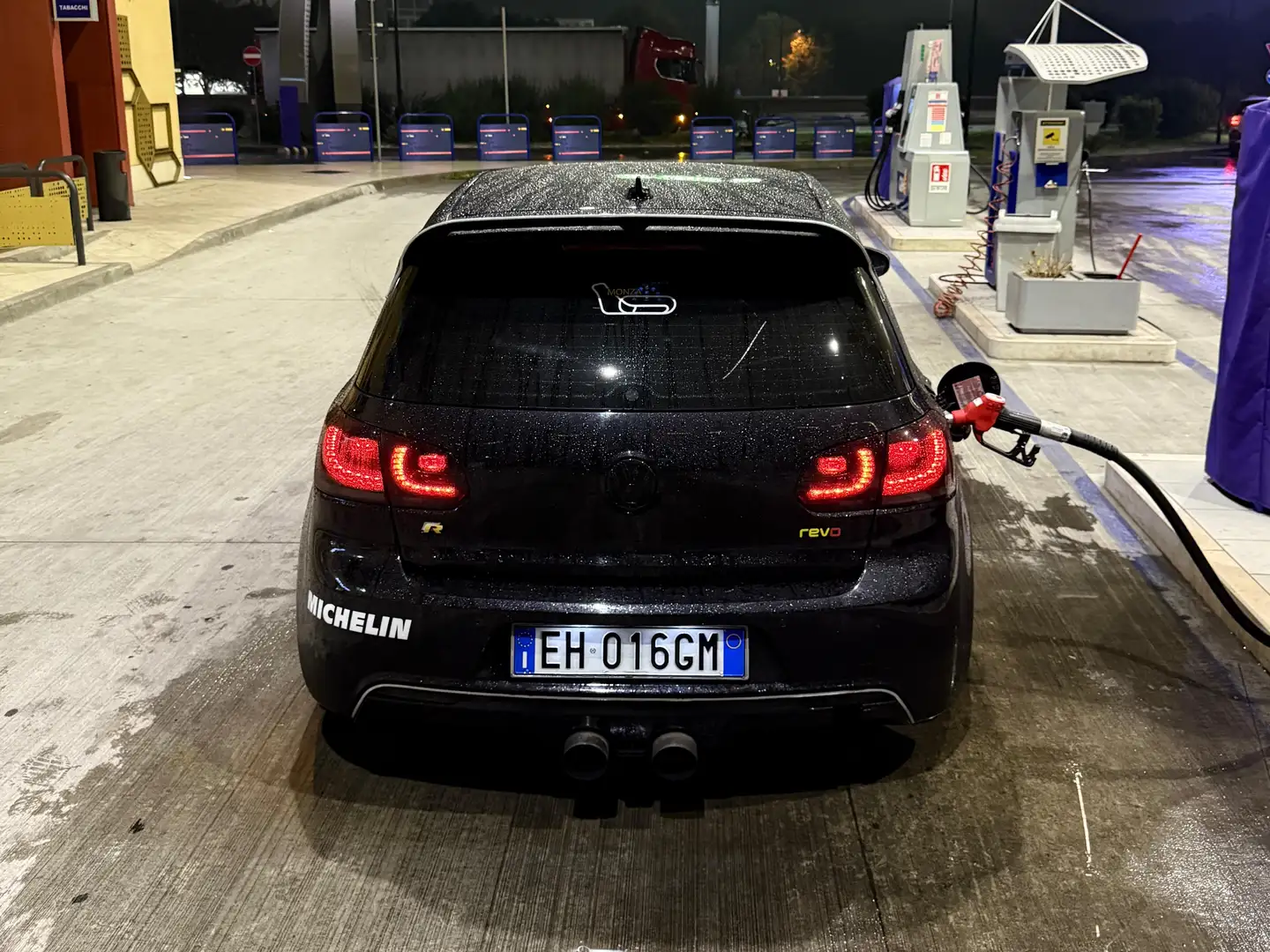 Volkswagen Golf R R Nero - 2