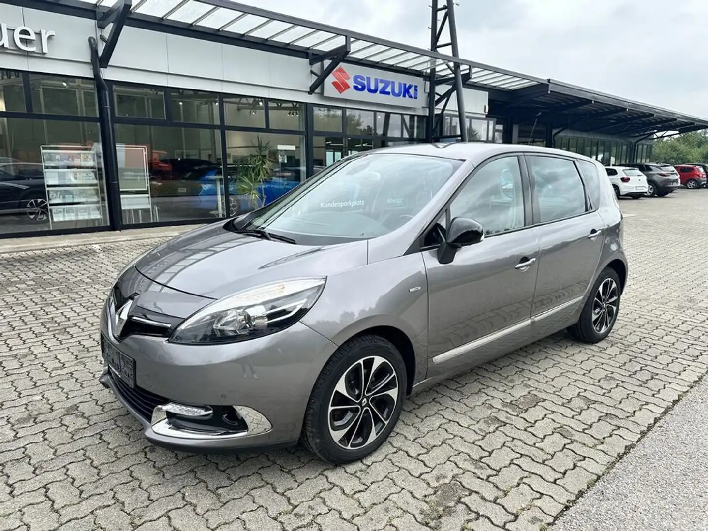 Renault Scenic Scénic BOSE Edition 1,5 dCi 110 PS Automatik Gris - 1