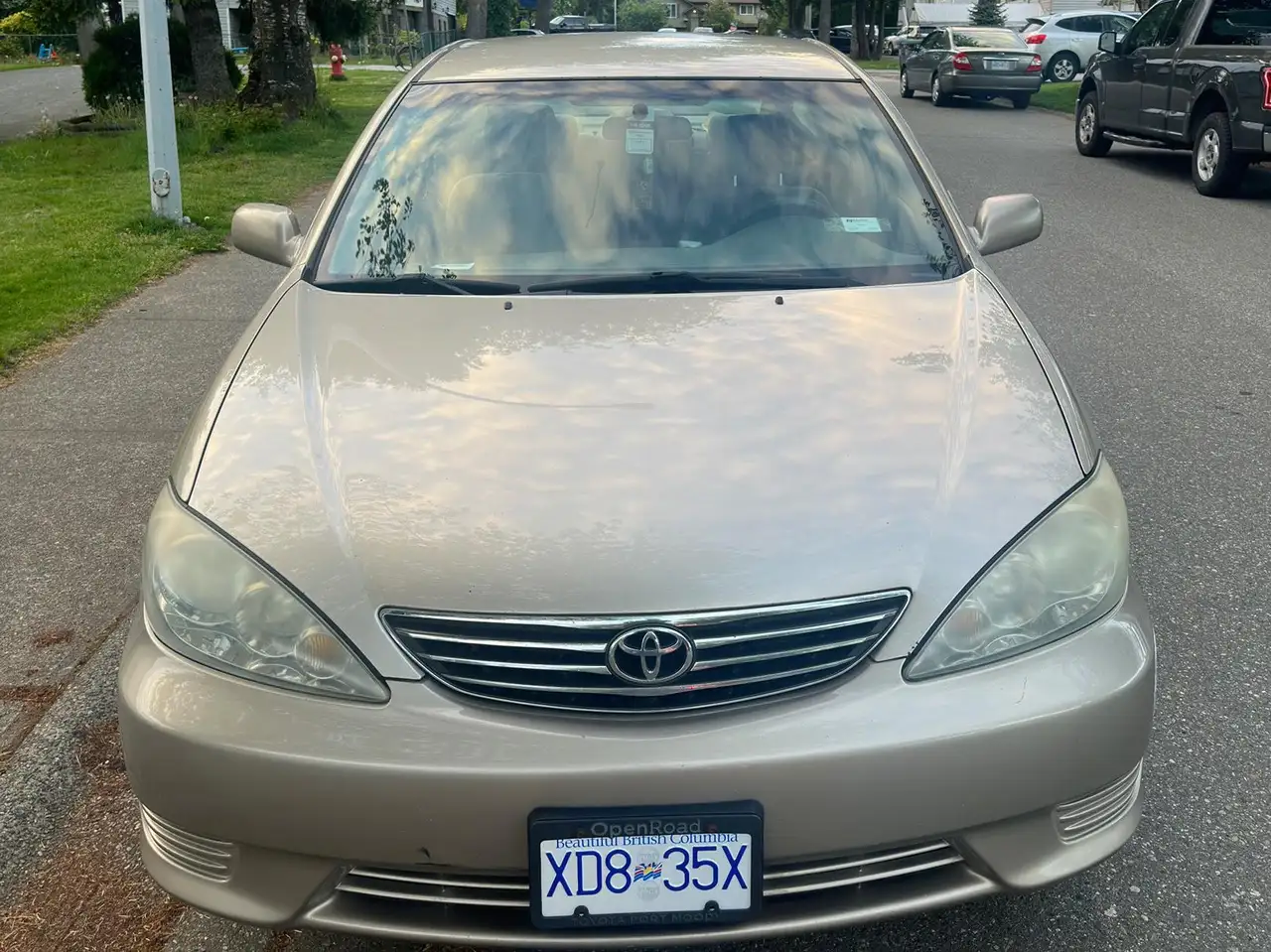 Toyota Camry снимка Toyota Camry