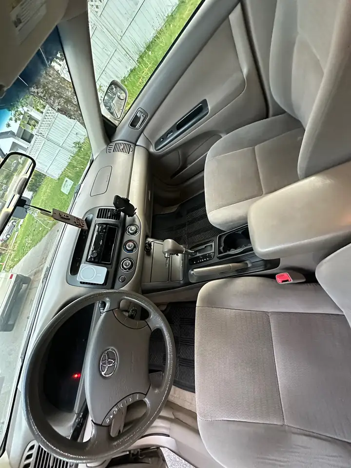 Toyota Camry снимка Toyota Camry